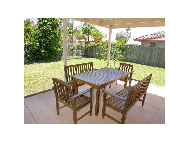 33 Columbia St, Sippy Downs QLD 4556