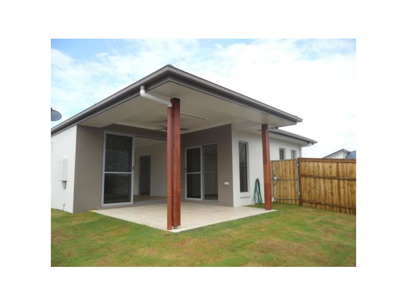 26 Lark Cicuit, Mountain Creek QLD 4557