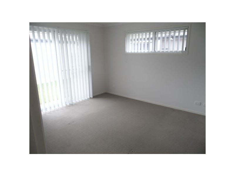 15 Tolman St, Sippy Downs QLD 4556