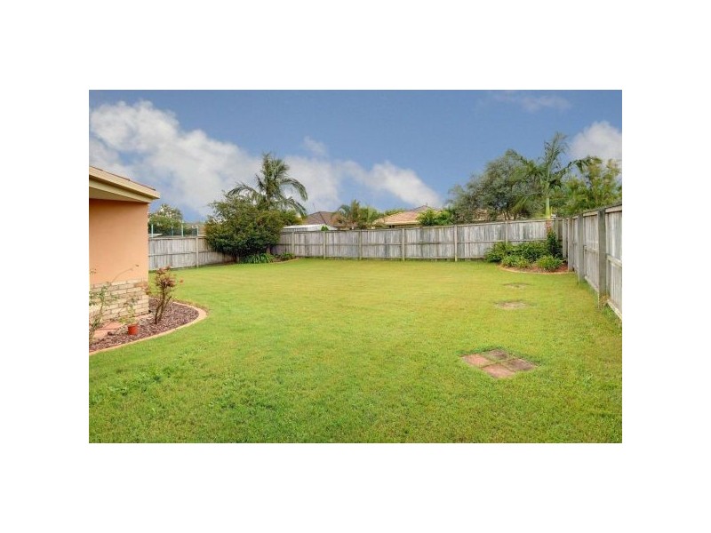 27  EXPLORER STREET, Sippy Downs QLD 4556