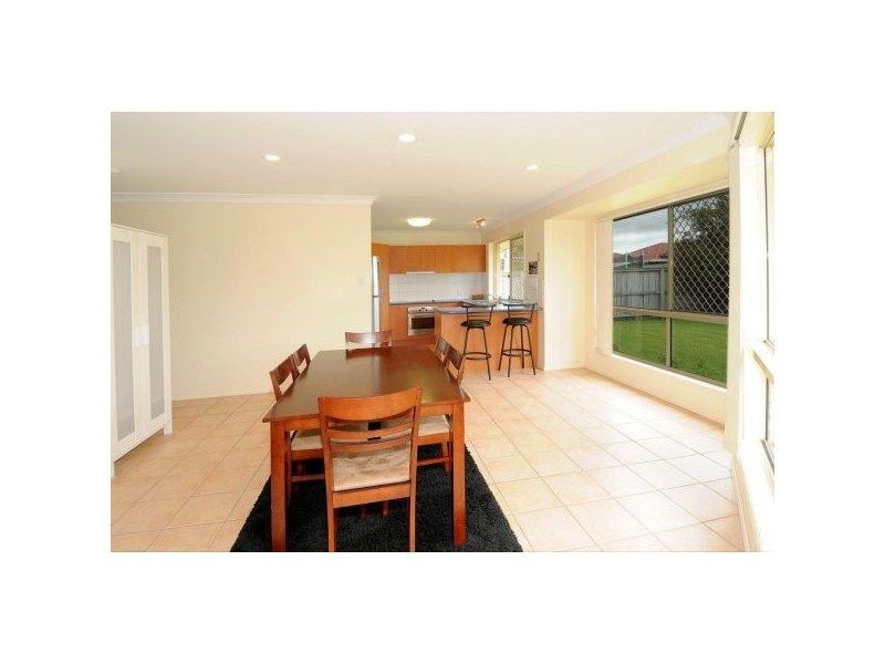 27  EXPLORER STREET, Sippy Downs QLD 4556