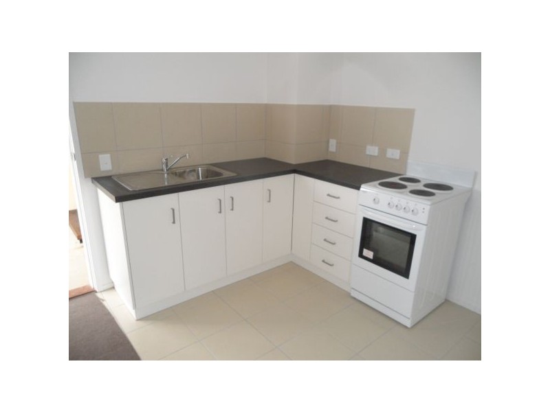 Unit 8/9 Alma St, Gympie QLD 4570