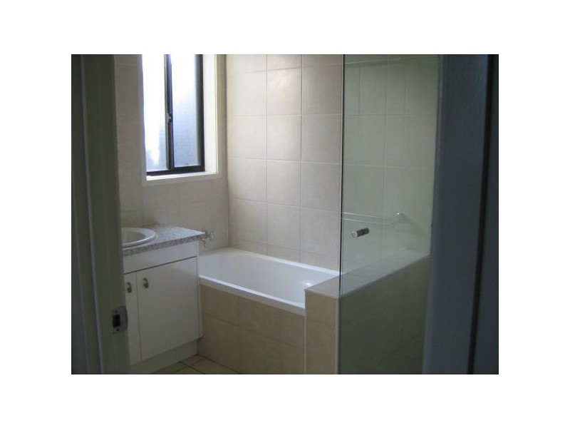22 Mykonos Court, Kawana Island QLD 4575