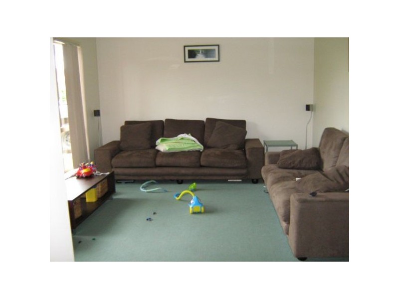 61 Bernheid Cres, Sippy Downs QLD 4556