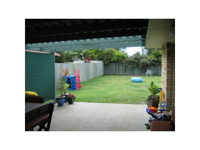61 Bernheid Cres, Sippy Downs QLD 4556
