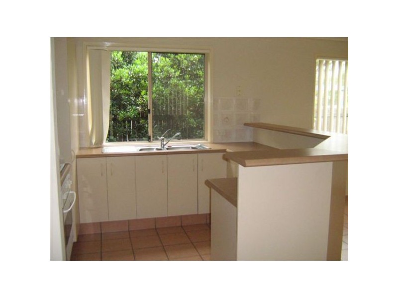 6 Oxford, Sippy Downs QLD 4556