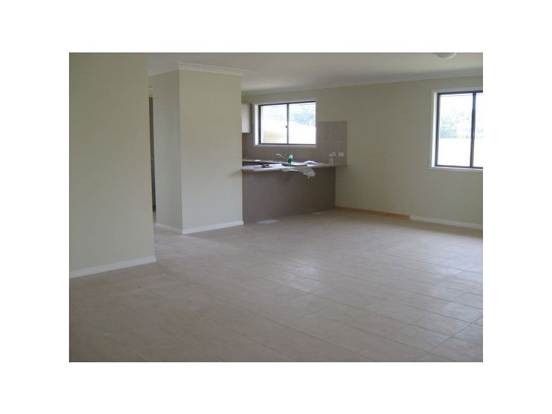 16 Silvereye St, Sippy Downs QLD 4556