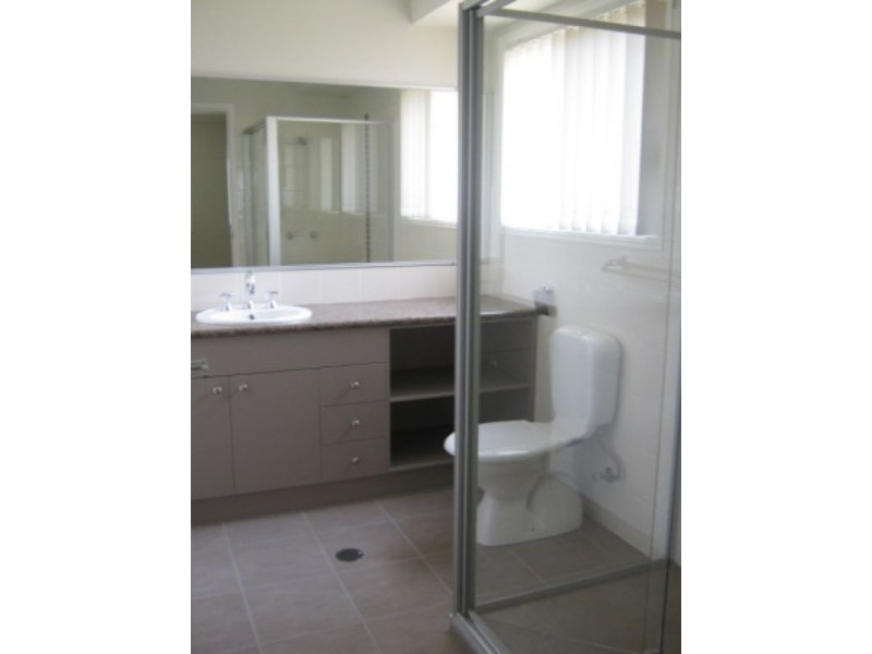 35 Red Cedar St, Sippy Downs QLD 4556