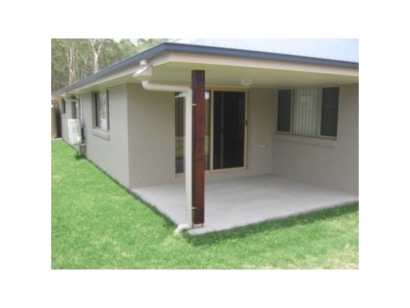 35 Red Cedar St, Sippy Downs QLD 4556