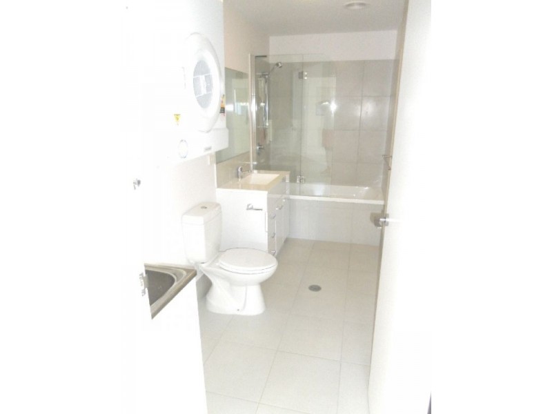 206/25 Chancellor Village Blvd, Sippy Downs QLD 4556