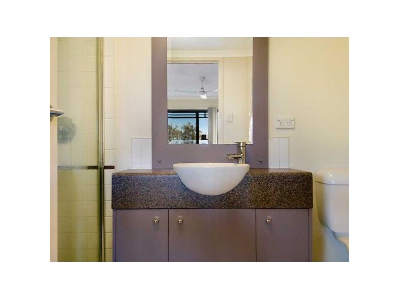 Unit 9 2 Lakehead Drive, Sippy Downs QLD 4556