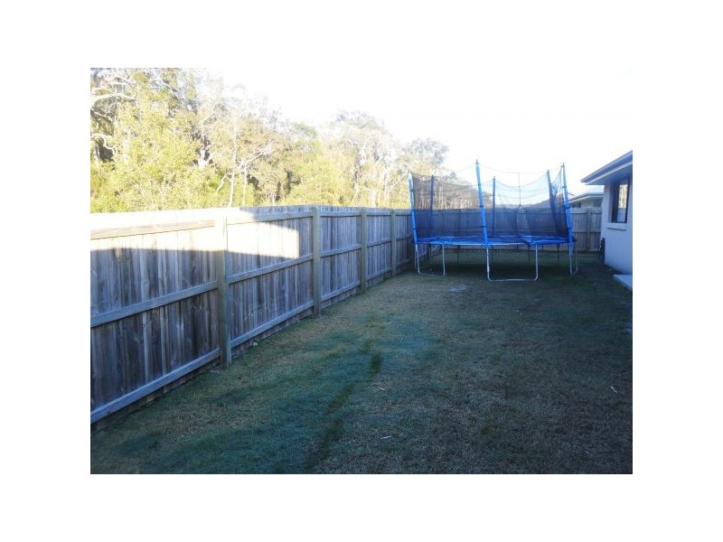 1 Whiteoak St, Sippy Downs QLD 4556