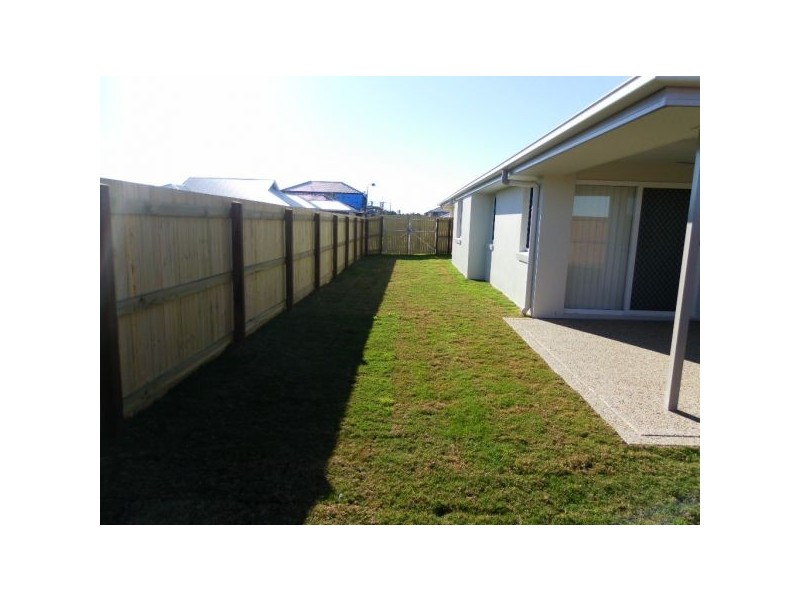 27 Yucca Court, Mountain Creek QLD 4557