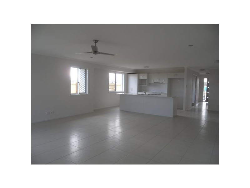 27 Yucca Court, Mountain Creek QLD 4557