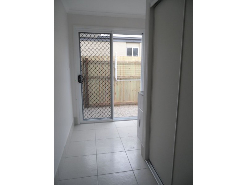 27 Yucca Court, Mountain Creek QLD 4557