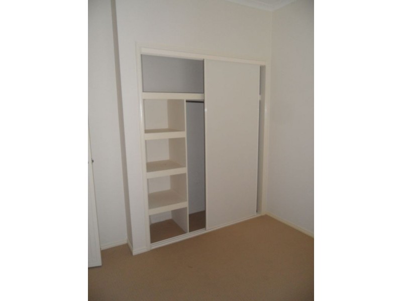 19 Irving Place, Sippy Downs QLD 4556