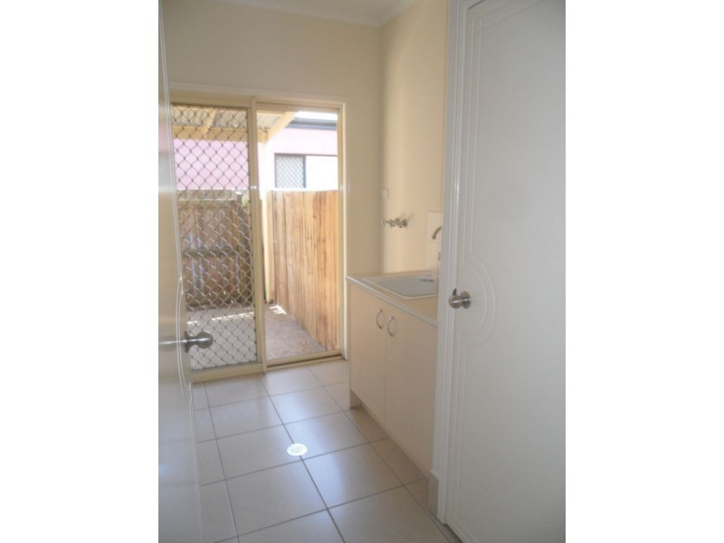 19 Irving Place, Sippy Downs QLD 4556