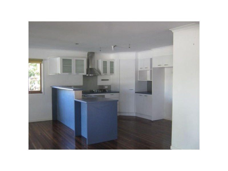 9 Allambie St, Maroochydore QLD 4558