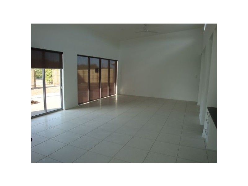 13  Barwon Cresent, Sippy Downs QLD 4556