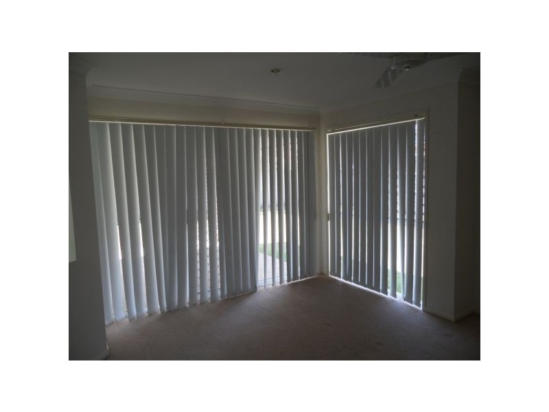 67 Albany St, Sippy Downs QLD 4556