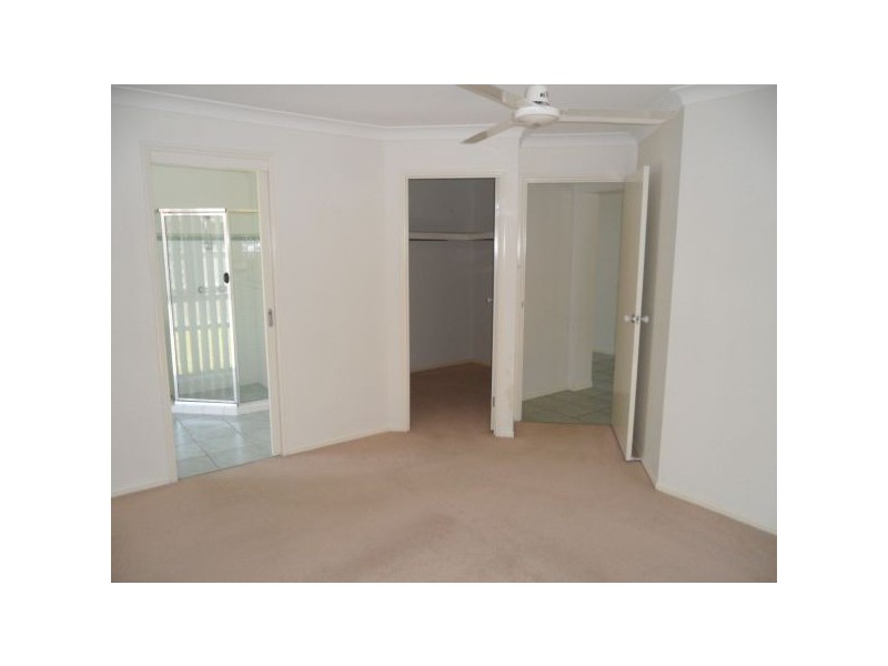 67 Albany St, Sippy Downs QLD 4556