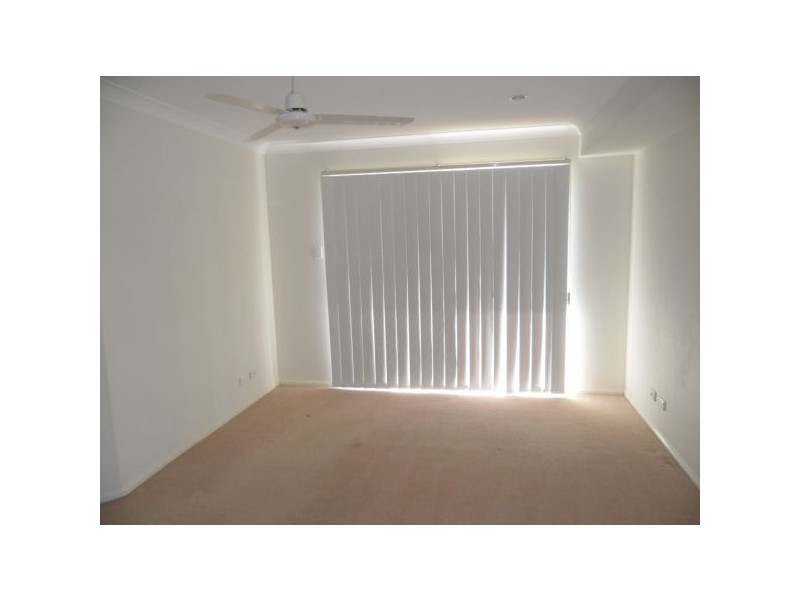 67 Albany St, Sippy Downs QLD 4556