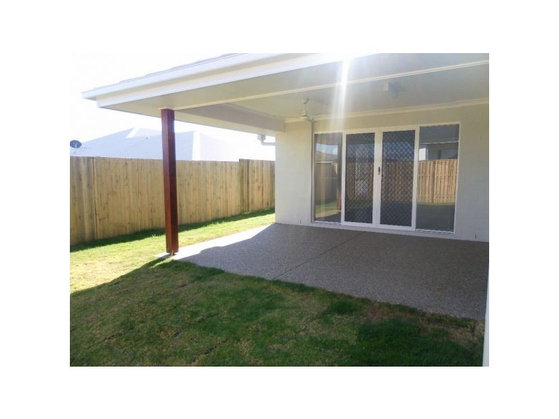 31 Tibouchina St, Mountain Creek QLD 4557