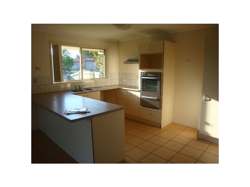 2 Sorbonne Close, Sippy Downs QLD 4556