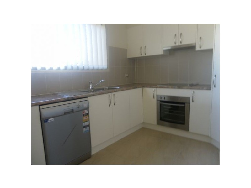 25 Condamine St, Sippy Downs QLD 4556
