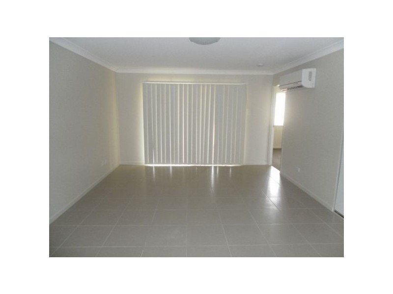 Unit2-2 Edi Court, Morayfield QLD 4506