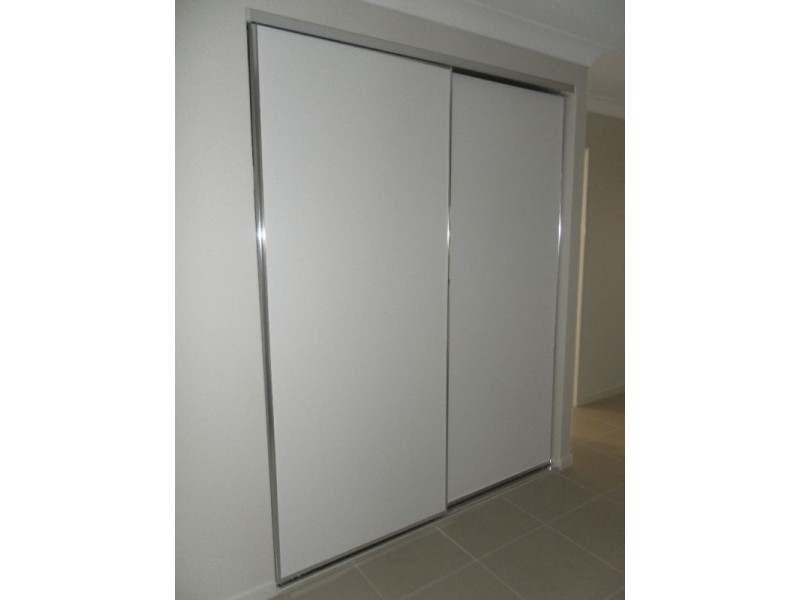 Unit2-2 Edi Court, Morayfield QLD 4506