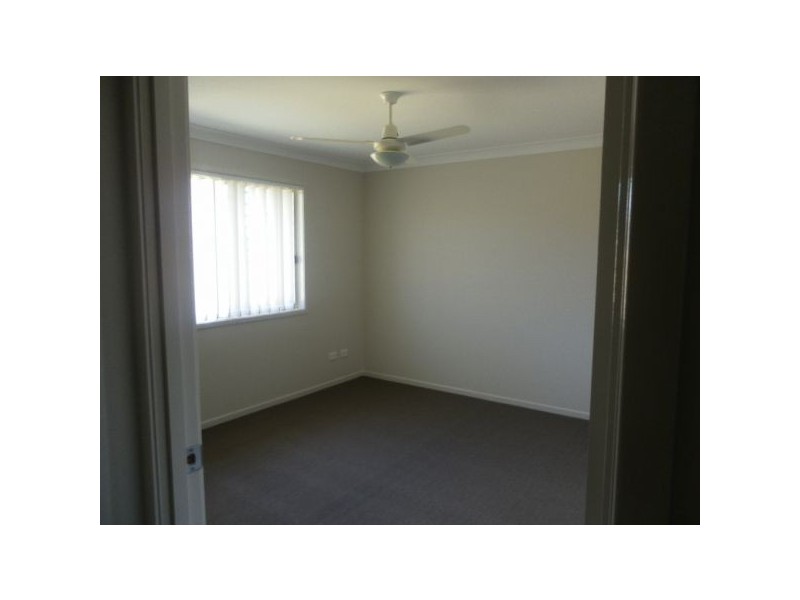 Unit2-2 Edi Court, Morayfield QLD 4506