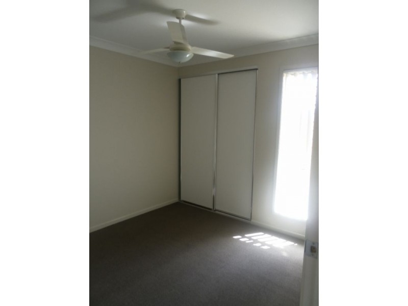 Unit2-2 Edi Court, Morayfield QLD 4506