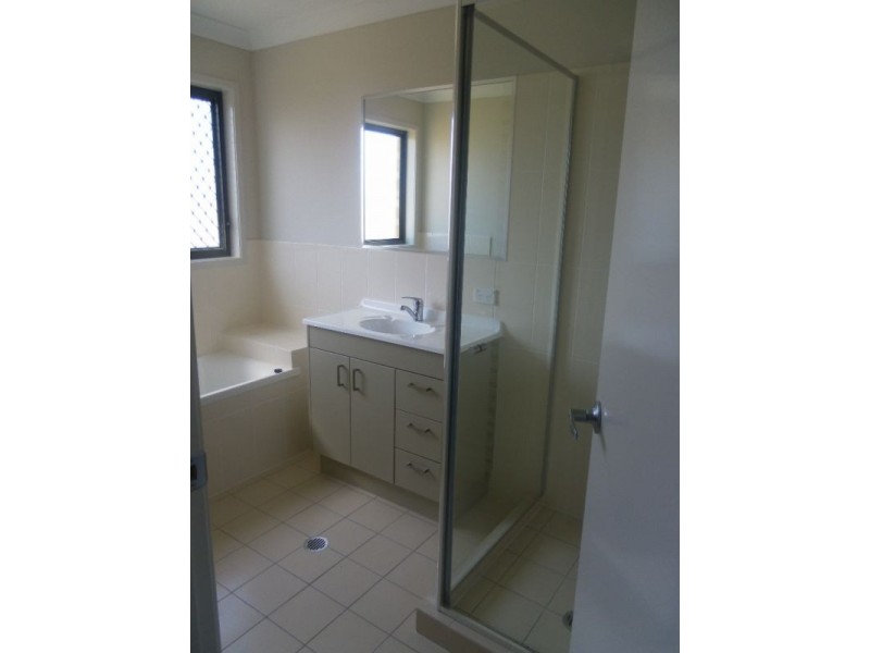 2/ 56 Koala Drive, Morayfield QLD 4506