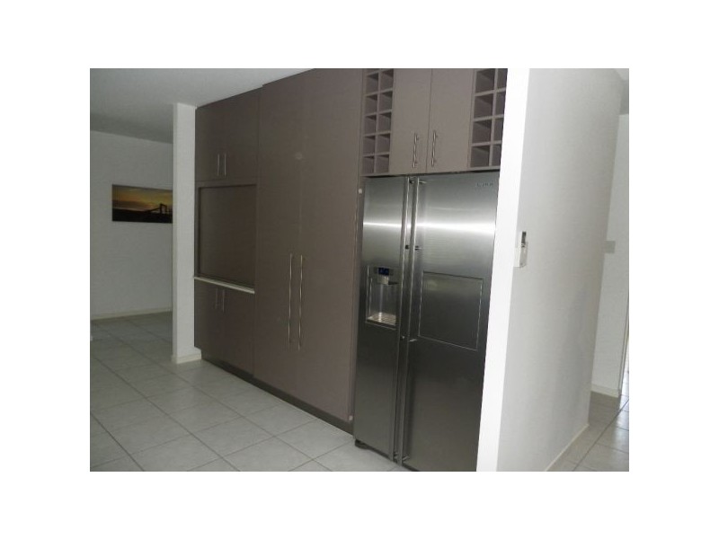 15 Bainbridge Court, Sippy Downs QLD 4556