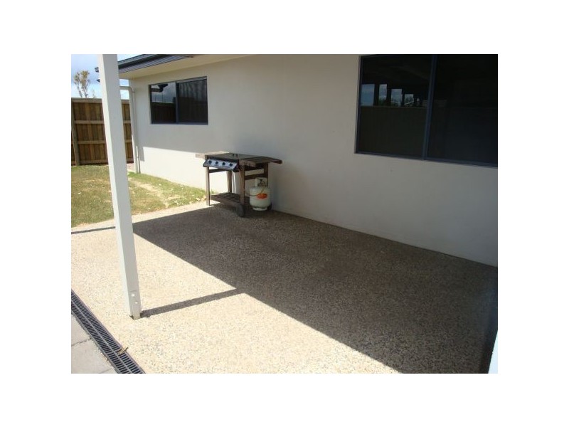 15 Bainbridge Court, Sippy Downs QLD 4556