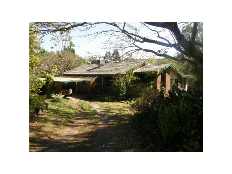 182 Neill Rd, Mooloolah Valley QLD 4553