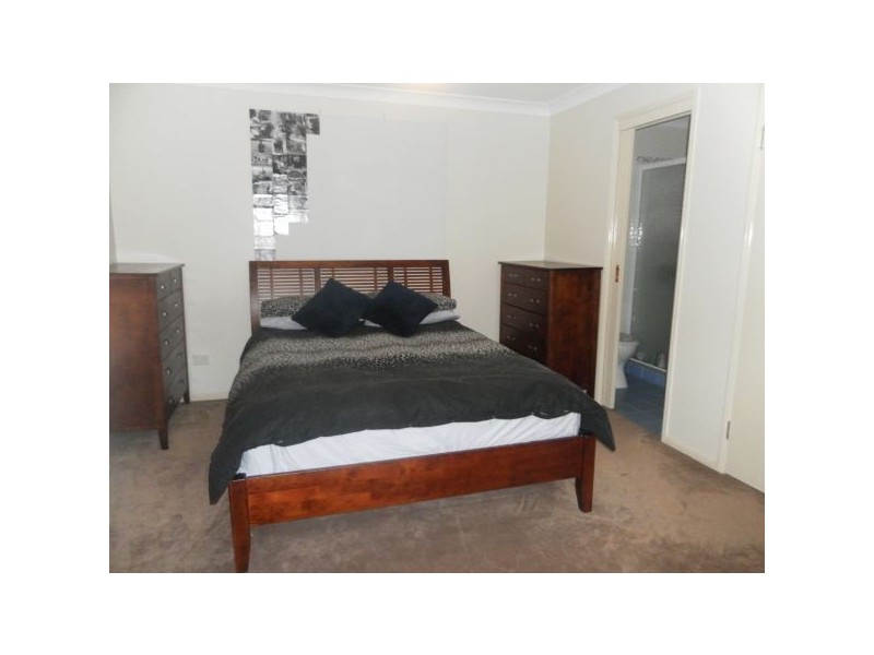 4 Explorer St, Sippy Downs QLD 4556