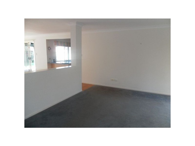 21 Albany St, Sippy Downs QLD 4556
