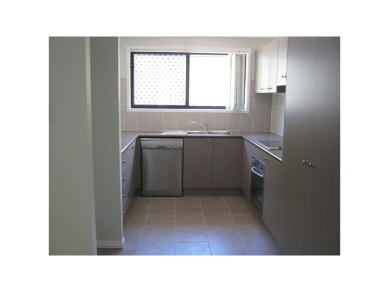 31 Wisteria St, Sippy Downs QLD 4556