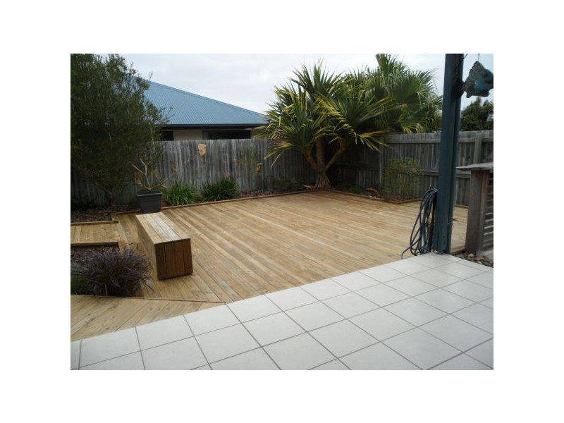 4 Norman Close, Caloundra West QLD 4551