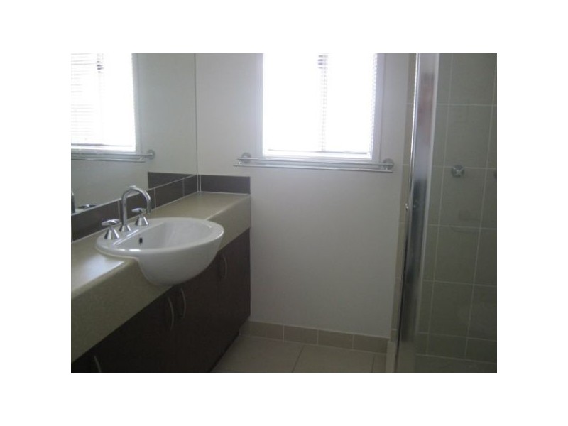 9 Red Cedar St, Sippy Downs QLD 4556