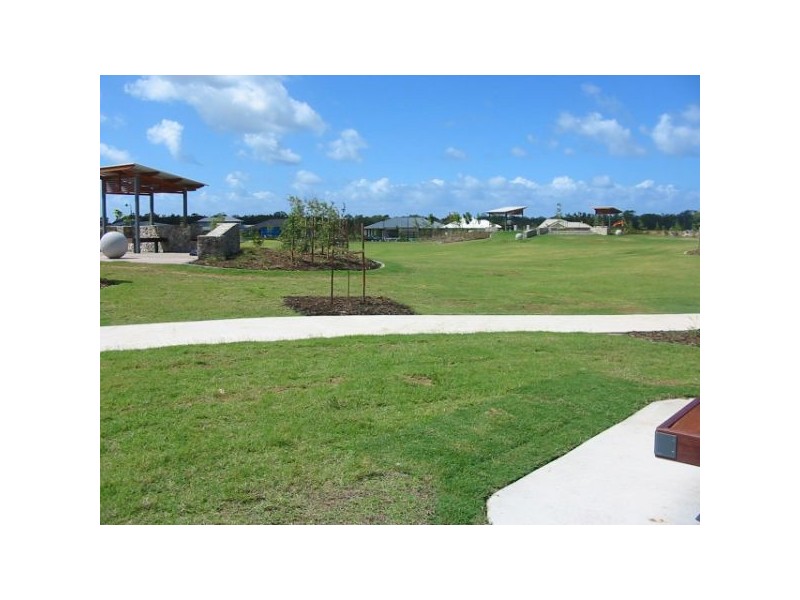 14  SILVEREYE STREET, Sippy Downs QLD 4556