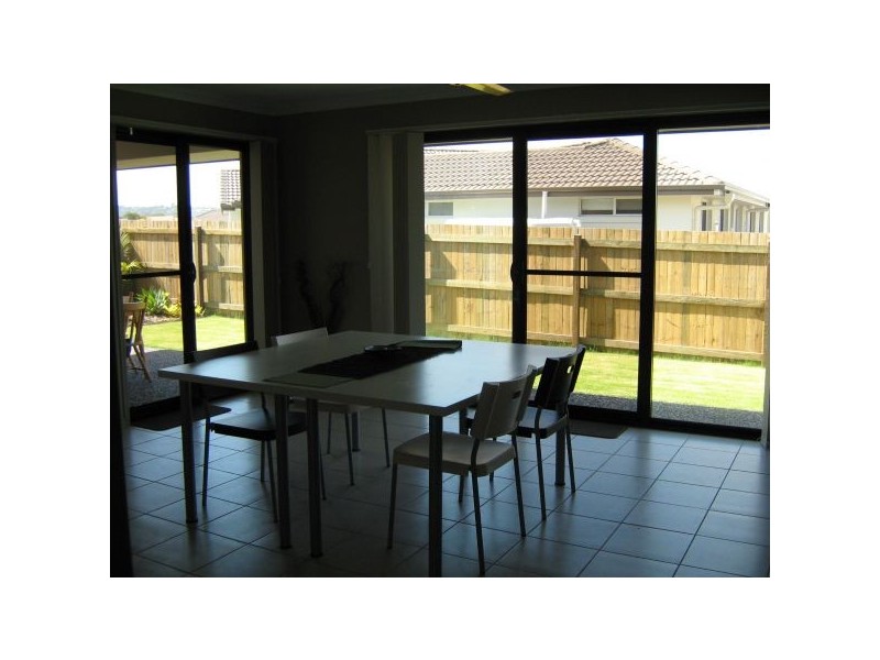 13  Rollins Street, Sippy Downs QLD 4556