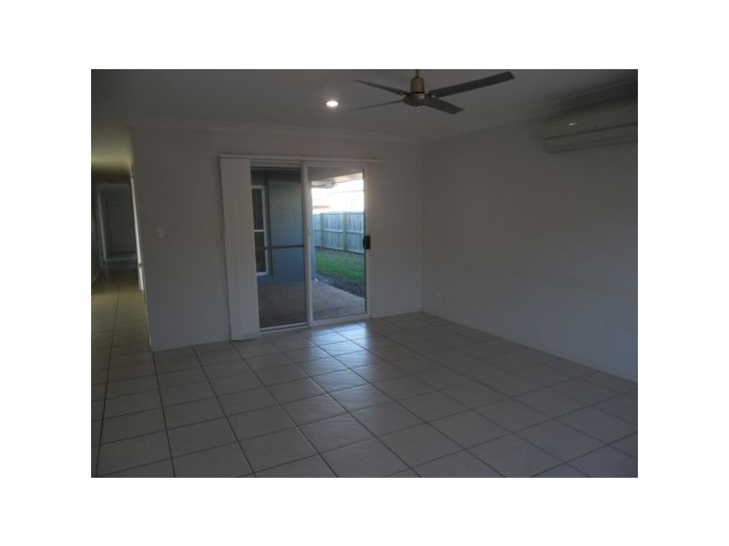 42 Magellan Crescent, Sippy Downs QLD 4556