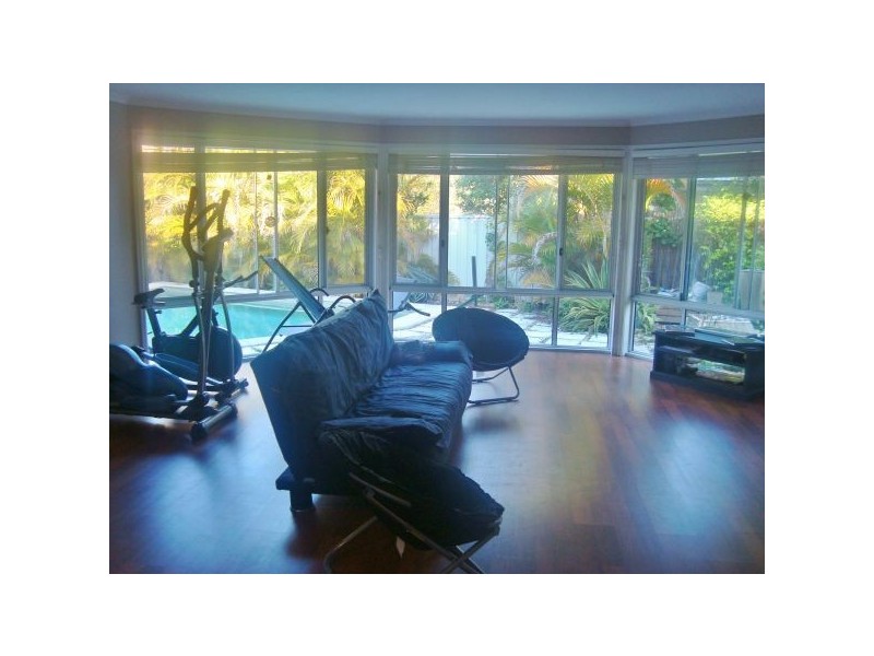72 WINDERMERE WAY, Sippy Downs QLD 4556
