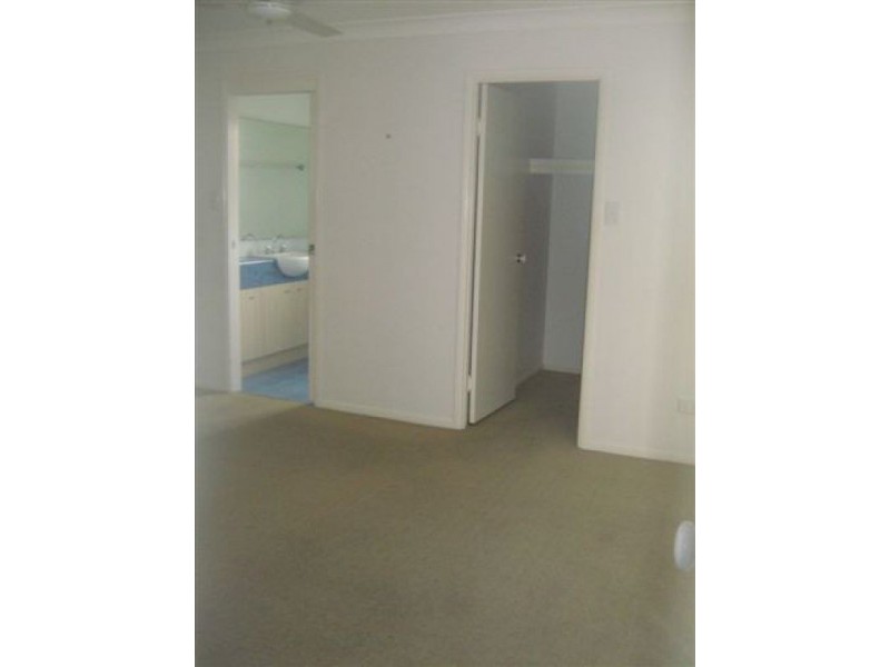 11 Dorian Crecent, Sippy Downs QLD 4556