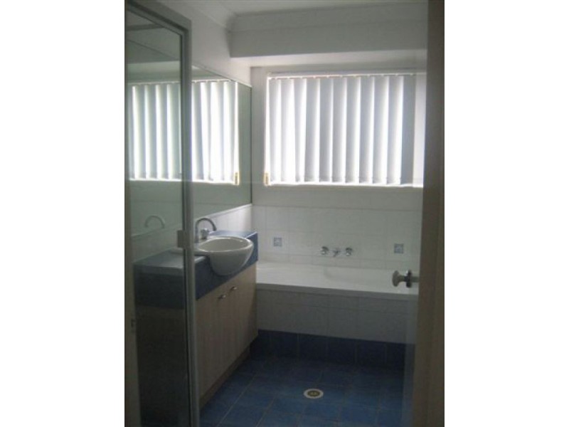11 Dorian Crecent, Sippy Downs QLD 4556
