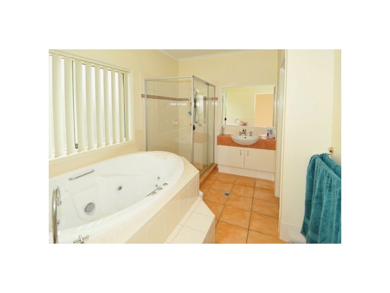 83 FITZWILLIAM DRIVE, Sippy Downs QLD 4556