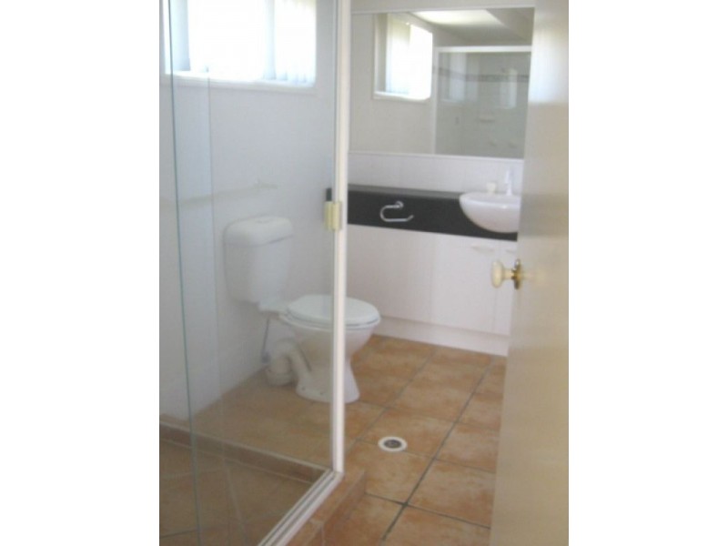 32 Bernheid Crescent, Sippy Downs QLD 4556